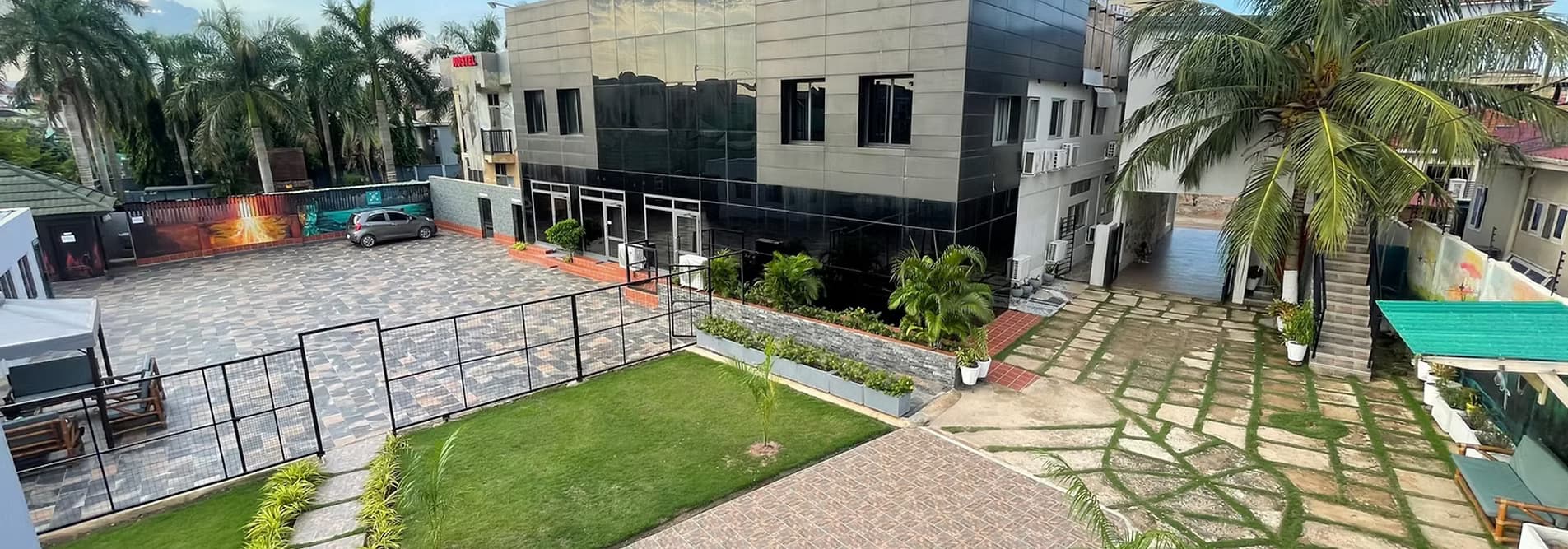 Ecclesia & Backcourt/Forecourt