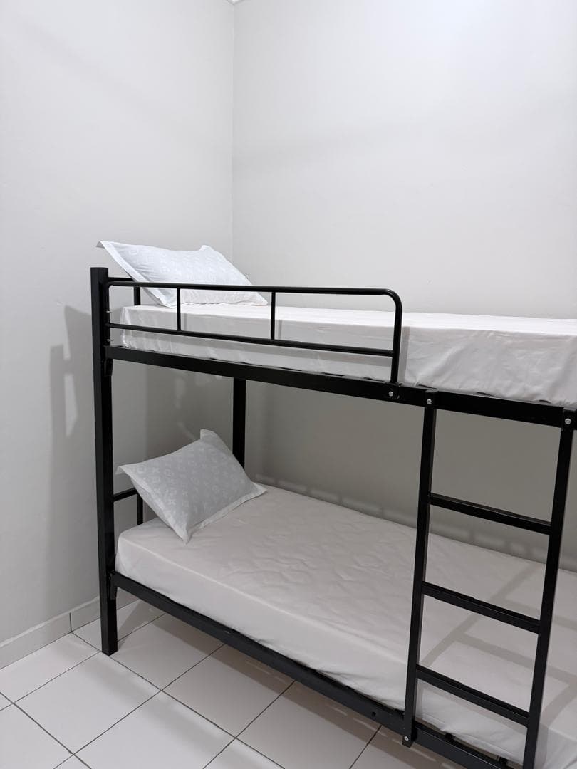 Quad Occupancy Gallery 14