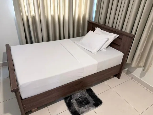 Single Deluxe Room