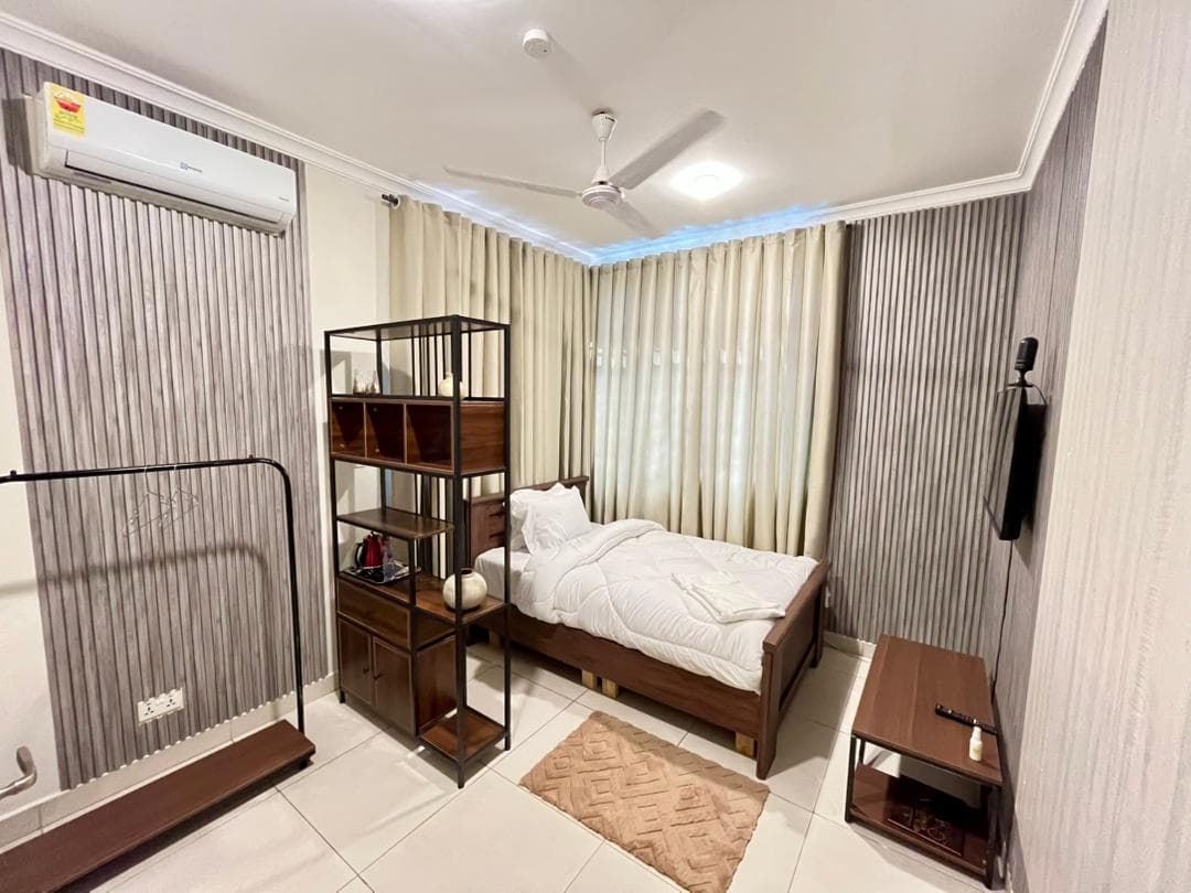 Single Standard Room Gallery 4